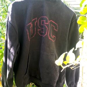 USC Men’s hooded sweatshirt size M